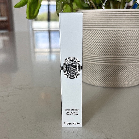 Diptyque Fleur de Peau Travel Size - Picture 2 of 5